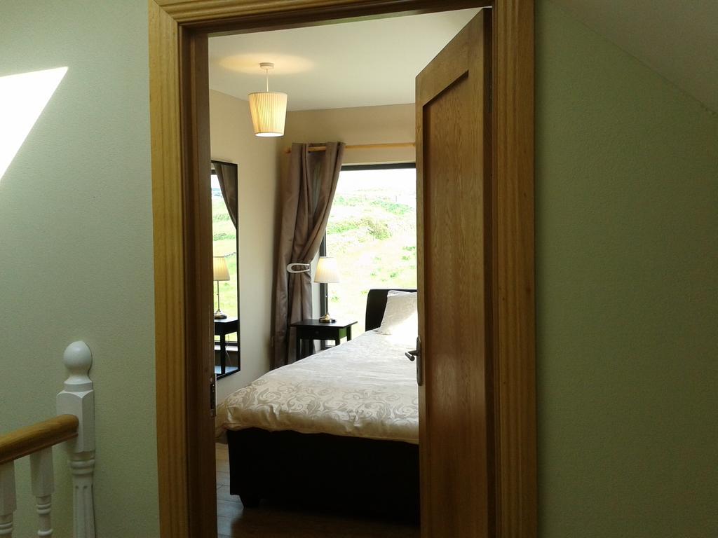 Blackberry Lodge Accommodation Doolin Quarto foto