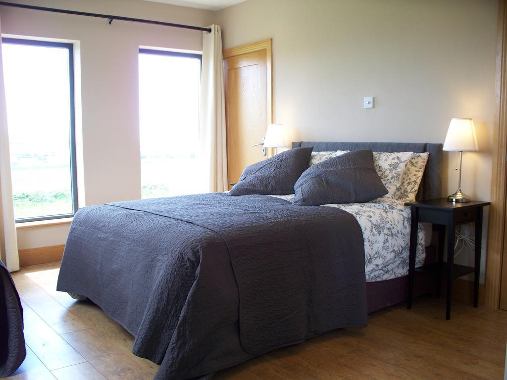 Blackberry Lodge Accommodation Doolin Quarto foto